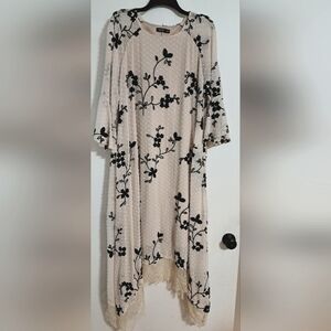 Embroidered maxi dress